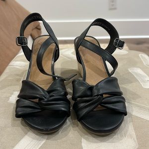 Black leather Clark wedges